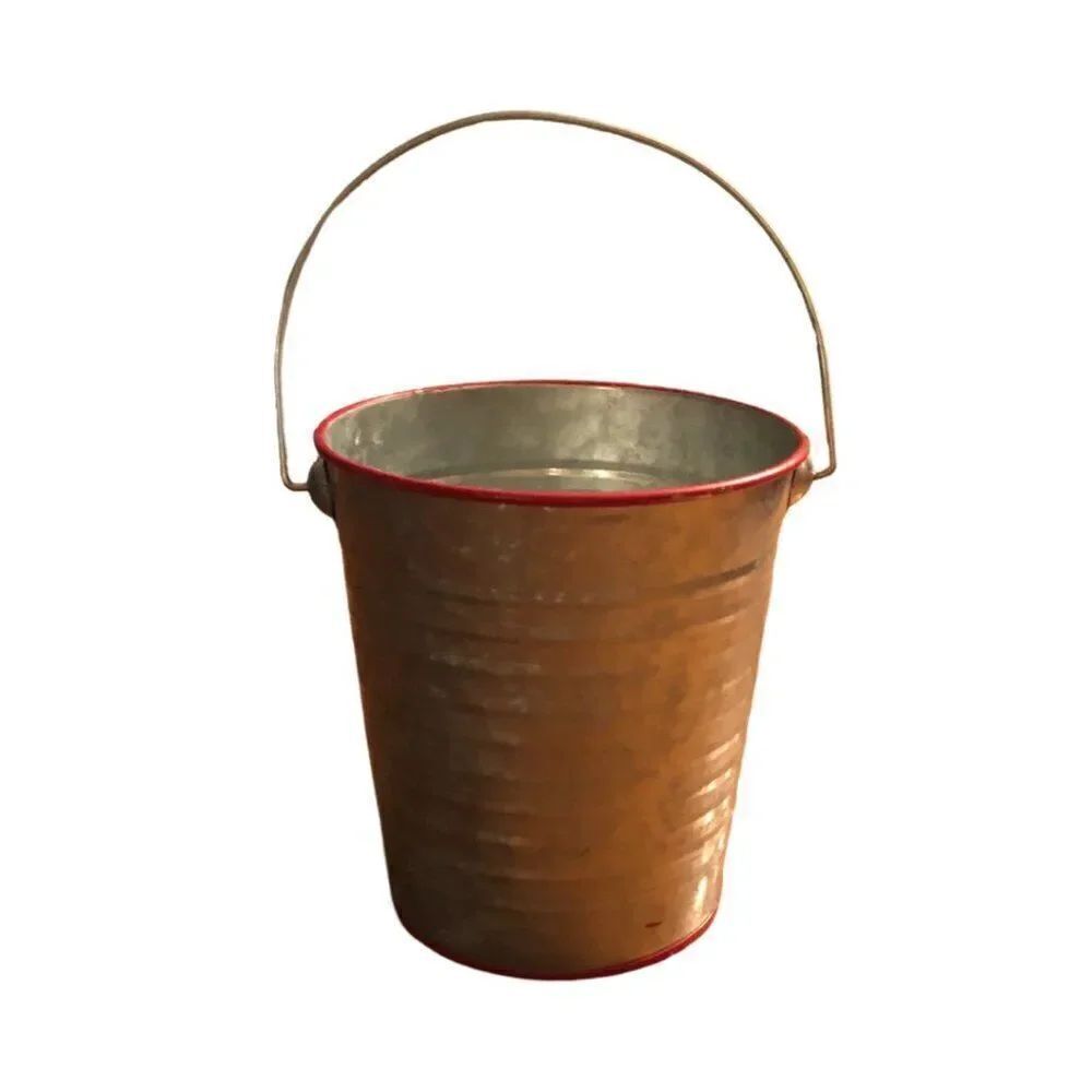 Galvanized Heart Bucket - Picture 2 of 4